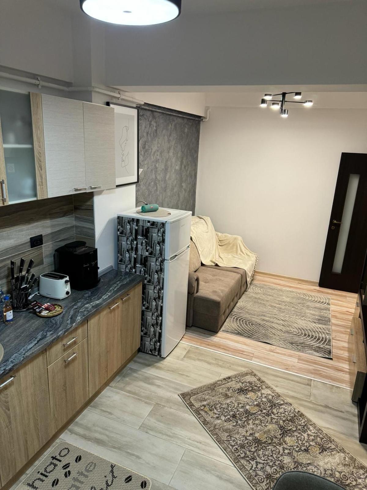 ياش Luxury Young Residence المظهر الخارجي الصورة